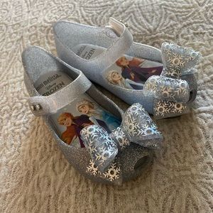 Mini Mellisa “Frozen” Shoes! ❄️